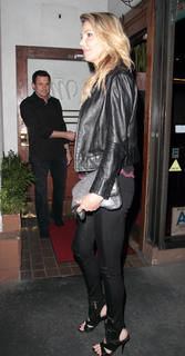 Brandi Glanville feet photo 10