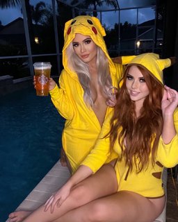 Brandi Lauren feet photo 7