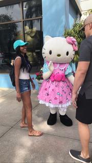 Brandi Rhodes feet photo thumbnail