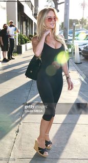 Brandy Ledford feet photo 20