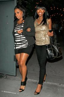 Brandy Norwood feet photo thumbnail