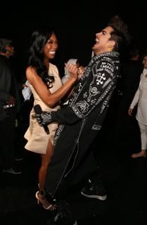 Brandy Norwood feet photo thumbnail