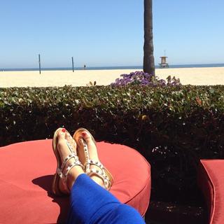 Bre Tiesi feet photo thumbnail