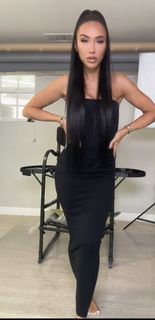 Bre Tiesi feet photo thumbnail