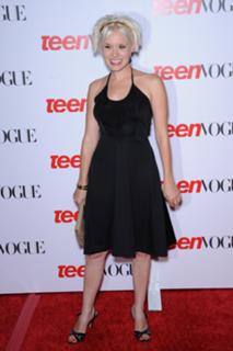 Brea Grant feet photo 3