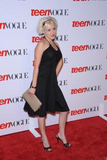 Brea Grant feet photo 20