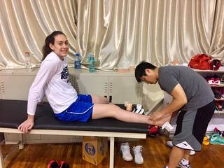 Breanna Stewart feet photo 8
