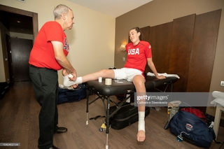 Breanna Stewart feet photo 18