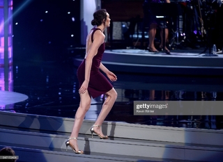Breanna Stewart feet photo 13