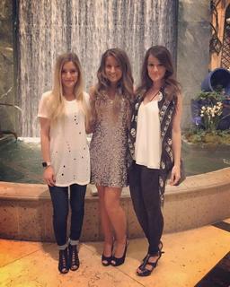 Breanne Ezarik feet photo thumbnail