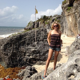 Breanne Hill feet photo 11