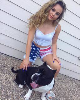 Brec Bassinger feet photo thumbnail