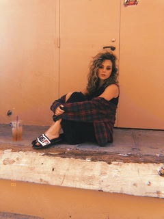 Brec Bassinger feet photo thumbnail
