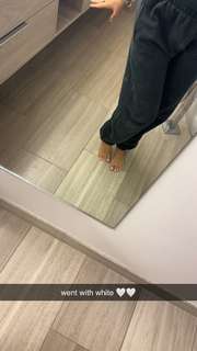 Breckie Hill feet photo thumbnail