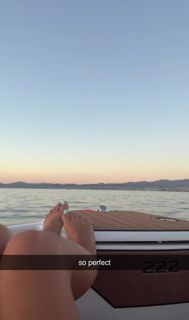 Breckie Hill feet photo thumbnail