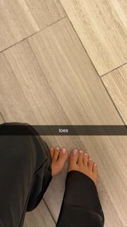 Breckie Hill feet photo 1