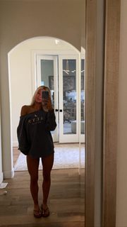 Breese Maroc feet photo thumbnail