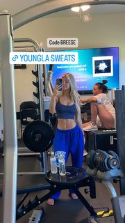 Breese Maroc feet photo thumbnail