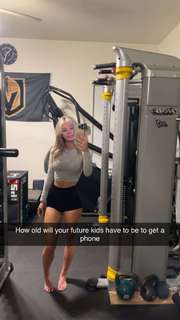 Breese Maroc feet photo thumbnail