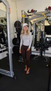 Breese Maroc feet photo thumbnail