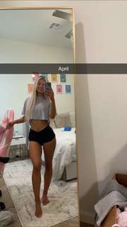 Breese Maroc feet photo thumbnail