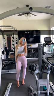 Breese Maroc feet photo thumbnail