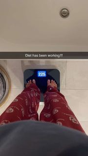 Breese Maroc feet photo thumbnail