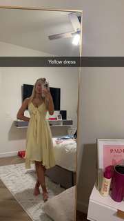 Breese Maroc feet photo thumbnail