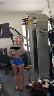 Breese Maroc feet photo thumbnail