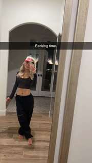 Breese Maroc feet photo thumbnail