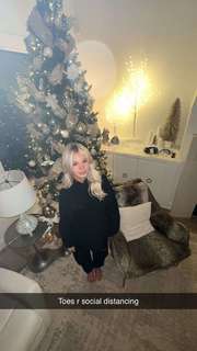 Breese Maroc feet photo thumbnail