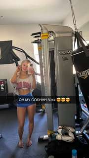 Breese Maroc feet photo thumbnail