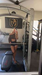 Breese Maroc feet photo thumbnail