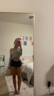 Breese Maroc feet photo thumbnail