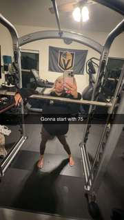 Breese Maroc feet photo thumbnail