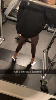 Breese Maroc feet photo thumbnail