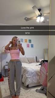 Breese Maroc feet photo thumbnail