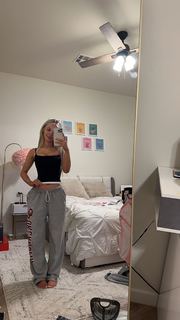 Breese Maroc feet photo thumbnail