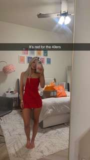 Breese Maroc feet photo thumbnail