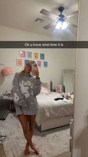 Breese Maroc feet photo thumbnail