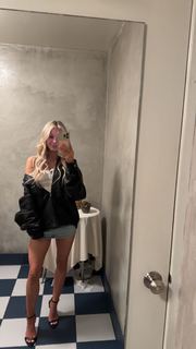 Breese Maroc feet photo thumbnail