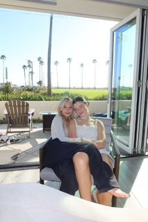 Breese Maroc feet photo thumbnail