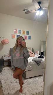 Breese Maroc feet photo thumbnail