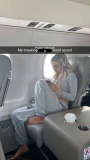 Breese Maroc feet photo thumbnail