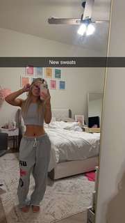 Breese Maroc feet photo thumbnail