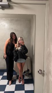 Breese Maroc feet photo thumbnail