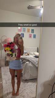 Breese Maroc feet photo thumbnail