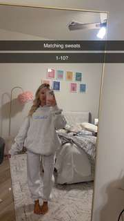 Breese Maroc feet photo thumbnail