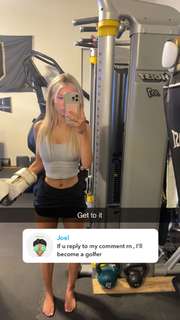 Breese Maroc feet photo thumbnail