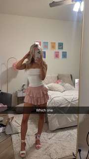 Breese Maroc feet photo thumbnail